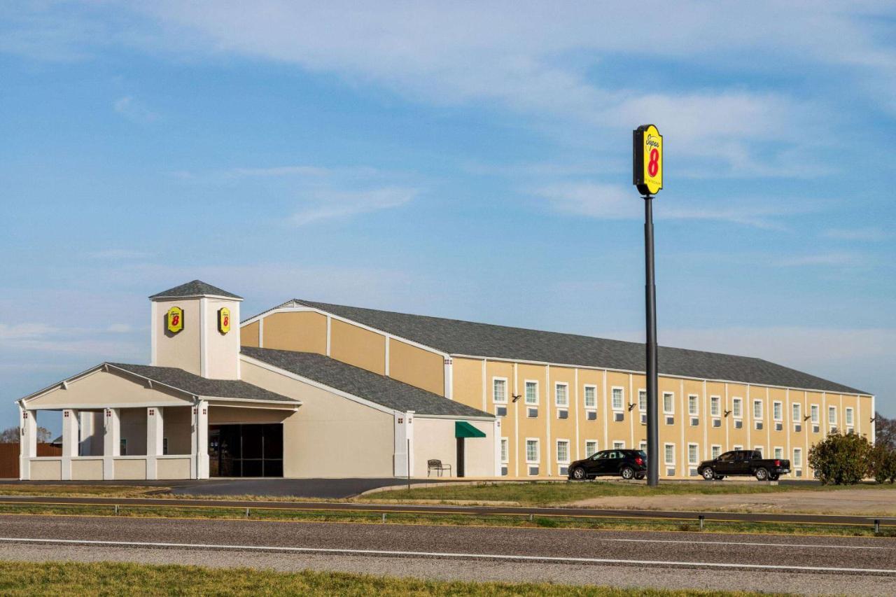 Super 8 By Wyndham Gainesville Tx Экстерьер фото
