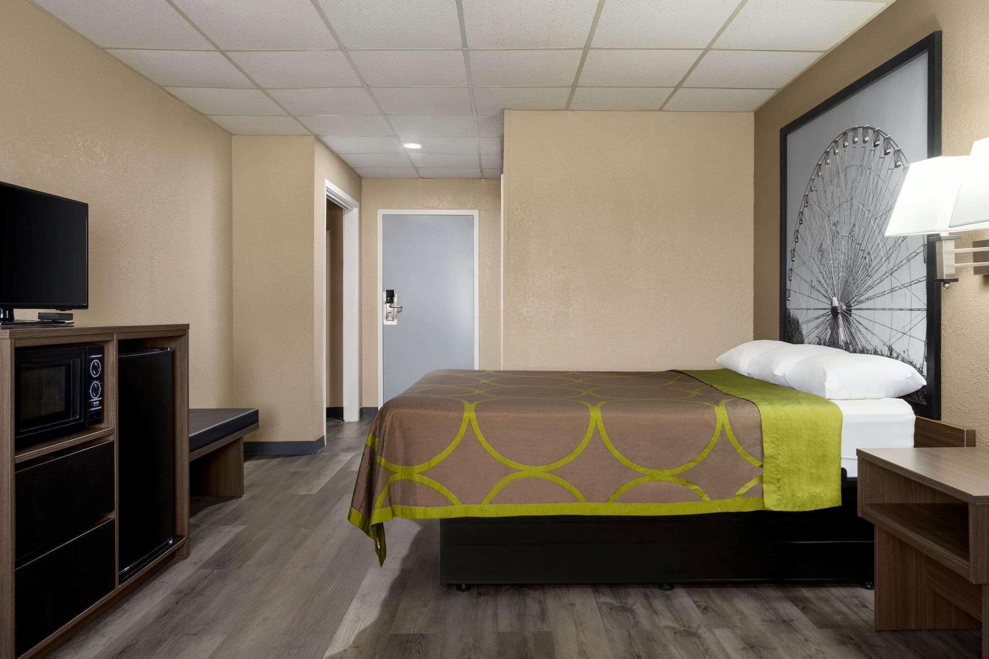 Super 8 By Wyndham Gainesville Tx Экстерьер фото